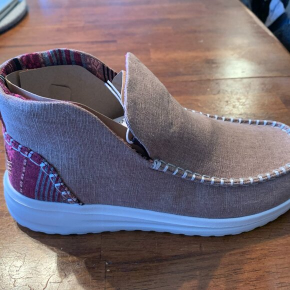 Hey Dudes high tops womens size 7 - Picture 3 of 4